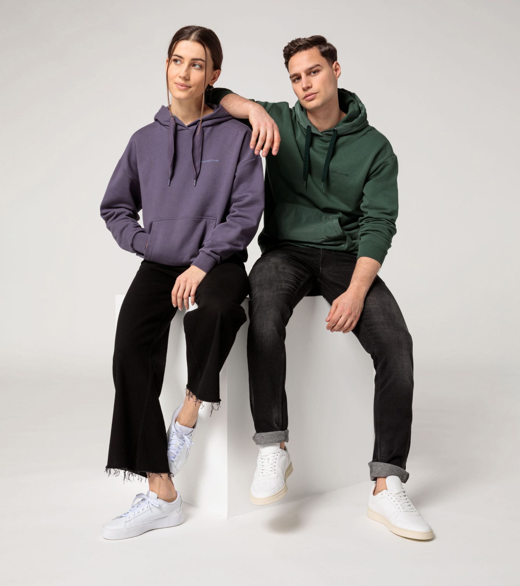Essential Hoodie Unisex