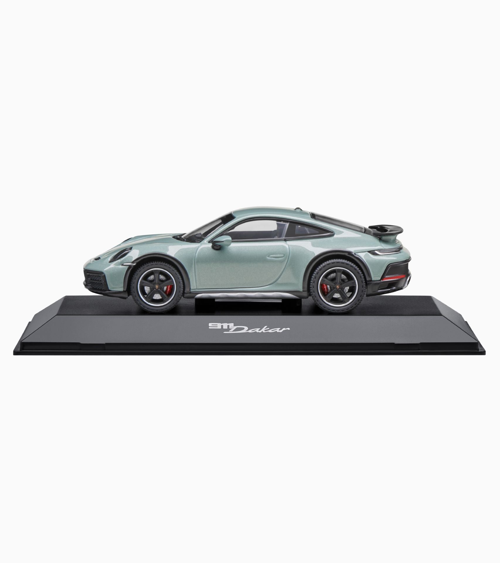 911 Dakar (992)
