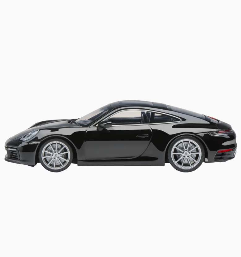 Porsche 911 Carrera 4S (992)