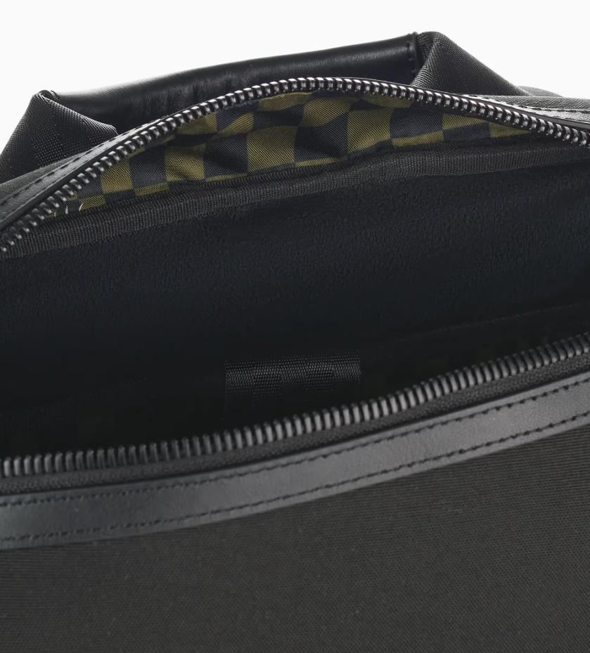 911 Spirit 70 Backpack