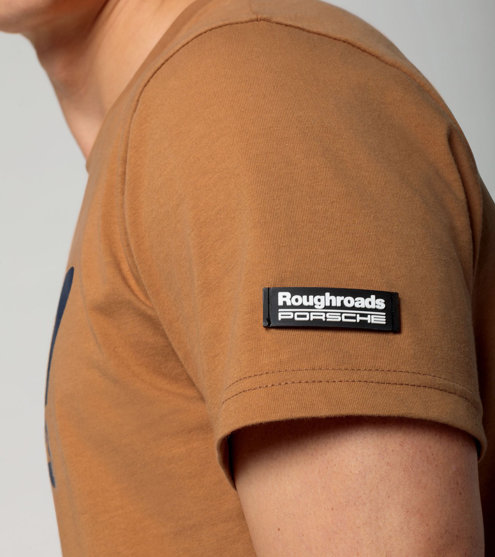 Men T-Shirt - Roughroads