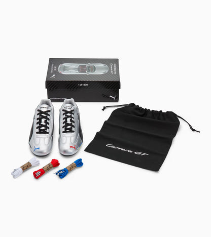 25Y Porsche Carrera GT Speedcat Trainer Silver