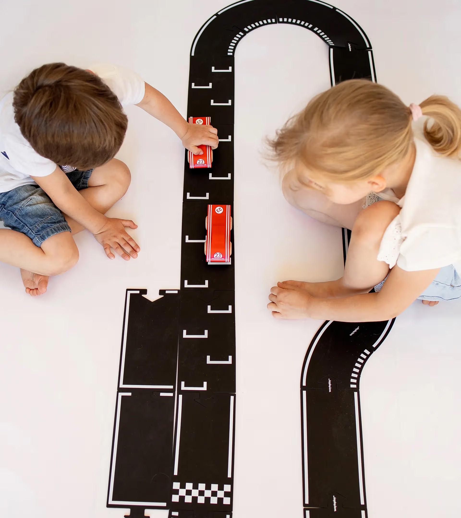 Way to Play Racetrack – Porsche Leipzig