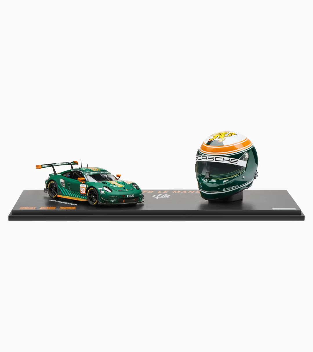 Porsche 911 RSR and Michael Fassbender helmet – Limited Edition