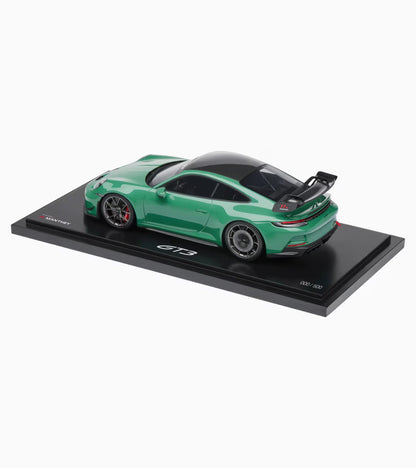 911 GT3 992 Manthey Kit Auratium Green Black