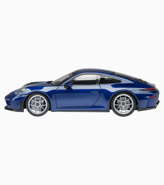 Openable Porsche 911 GT3 with Touring Package (992.2)