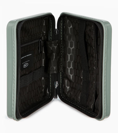 Roadster Hardcase multi-purpose case – Porsche Cayenne Electric Lifestyle