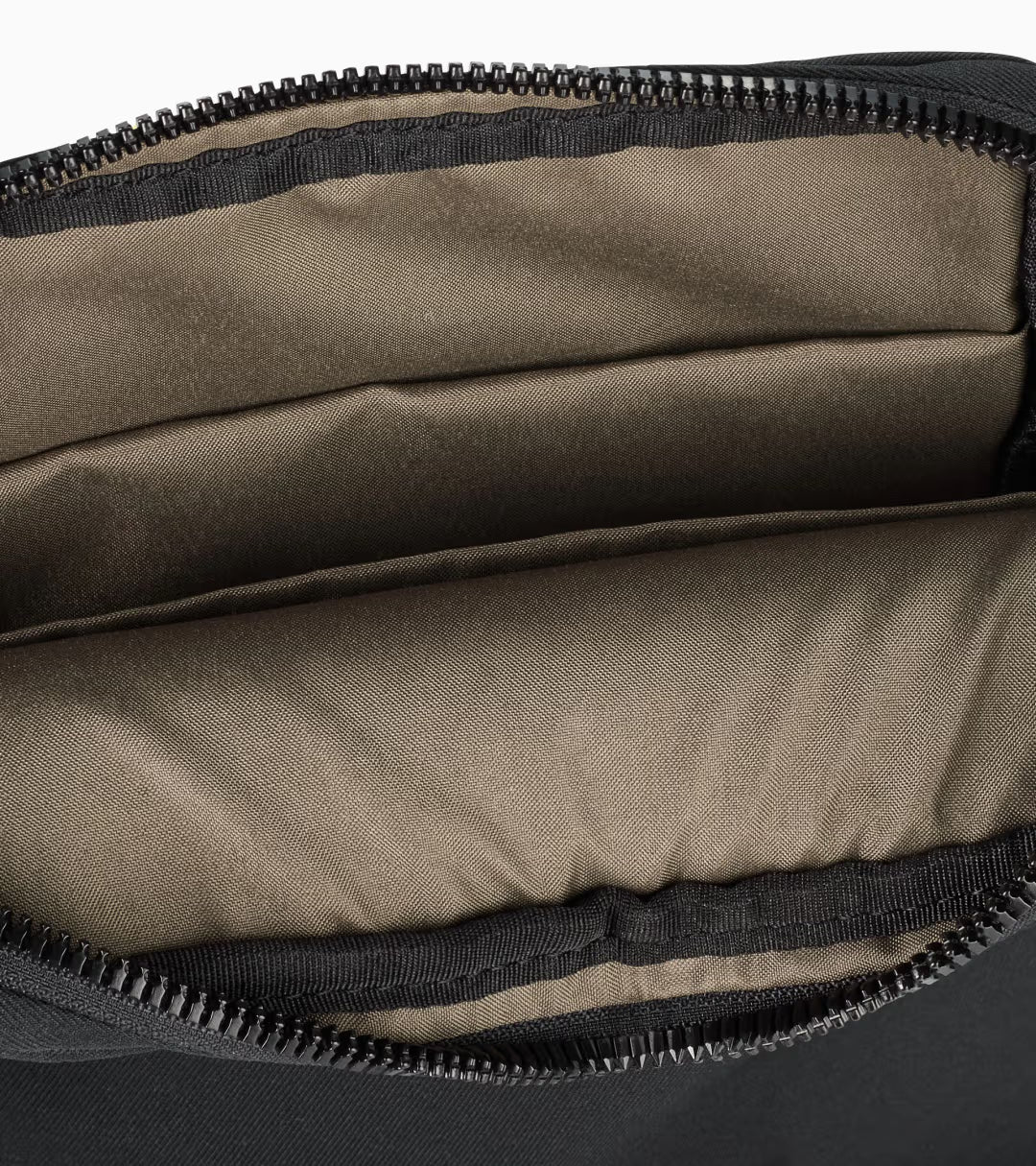 Shoulder Bag – Essential
