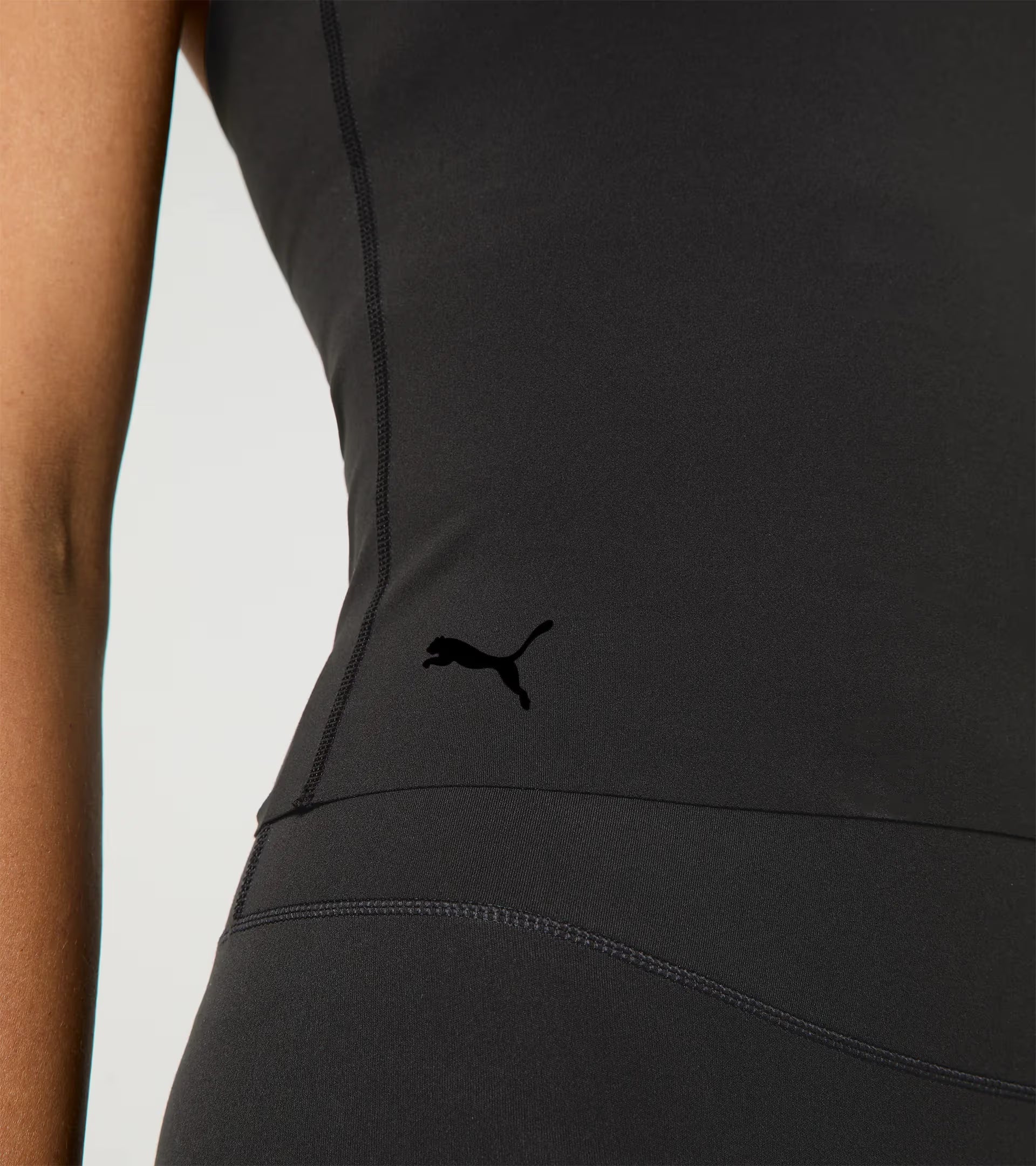 2-in-1 sport top – Porsche Cayenne Electric Lifestyle
